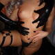 Mani curiose mia amica