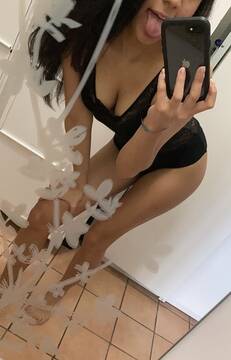 Lingerie????