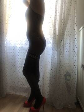 LadyHot84